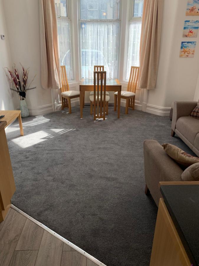 בלקפול Delamere Ground Floor Holiday Flat מראה חיצוני תמונה